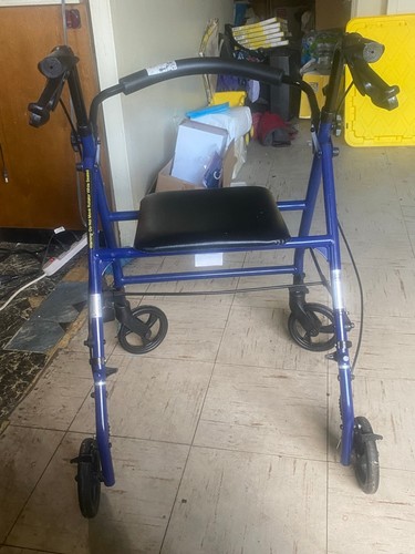 Rollator walker with seat - rollator,