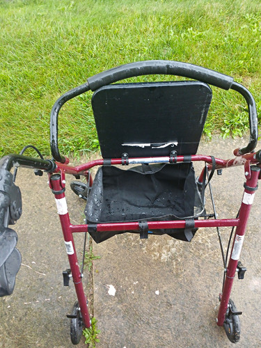 Red wheel rollator walker - red, 4-wheel