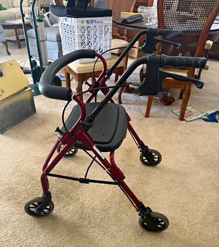 Nova wheel rollator walker - 4-wheel,