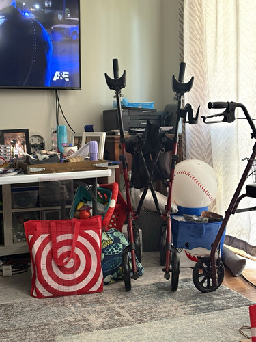 Red black wheel rollator - 4-wheel,