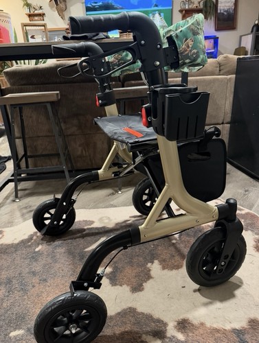 Maxwalk lightweight rollator - lightweight,