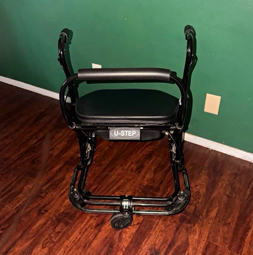Step wheel rollator walker - 4-wheel,